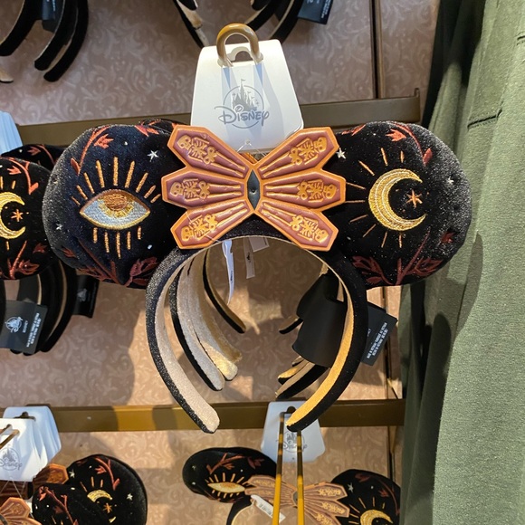 Disney Accessories - Disney 2023 Hocus Pocus Headband Minnie Ears BNWT